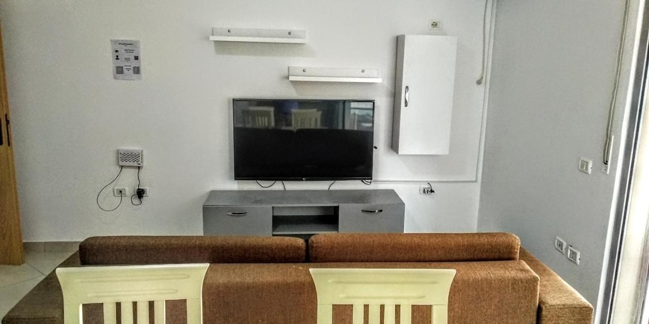 Rass' Apartment Vlorë 외부 사진